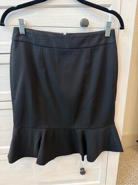 White House Black Market Skirt Size 4